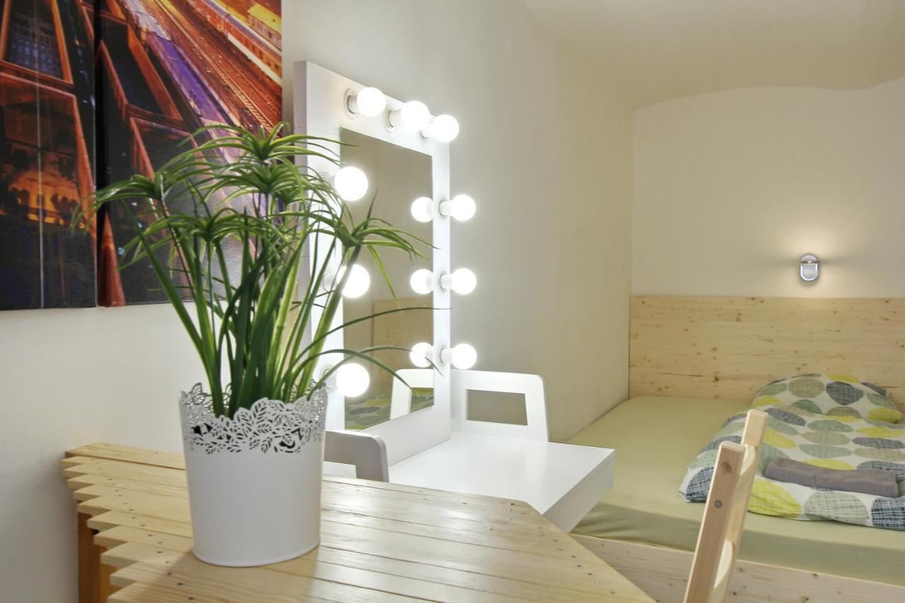 Hip Apartment At The Museum Budapest Exterior photo